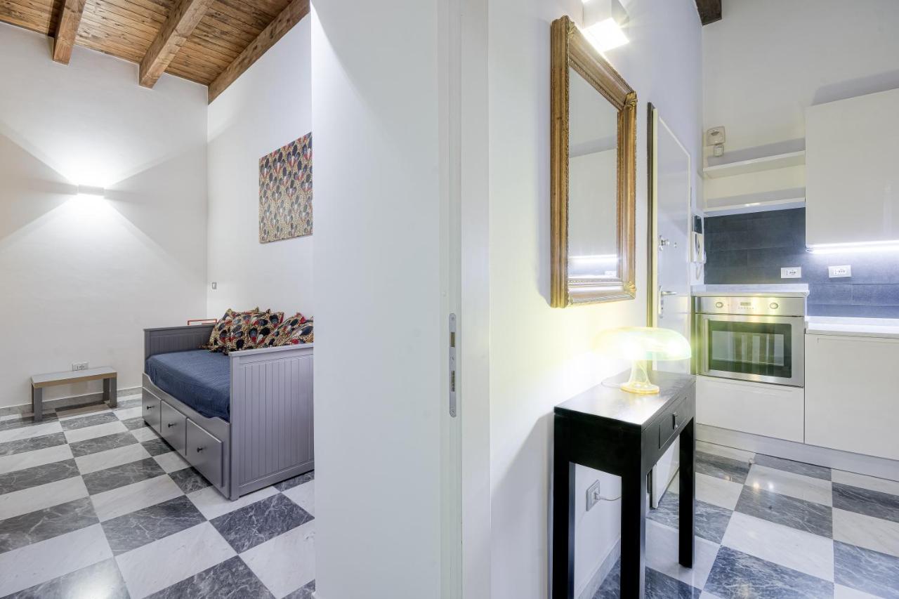 Apartmán Right House - Characteristic Marina District Cagliari Exteriér fotografie