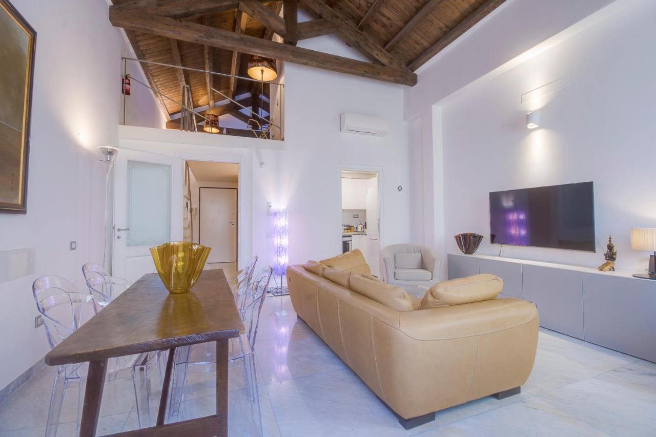 Apartmán Right House - Characteristic Marina District Cagliari Exteriér fotografie